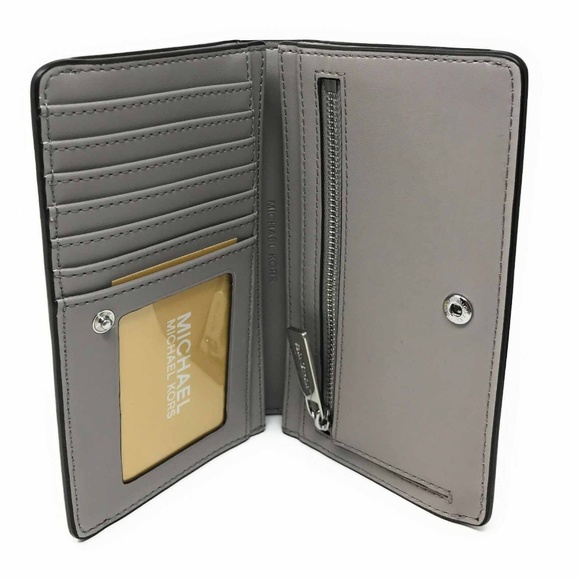 Michael Kors Jet Set Travel Slim Bifold Wallet - Picture 5 of 5